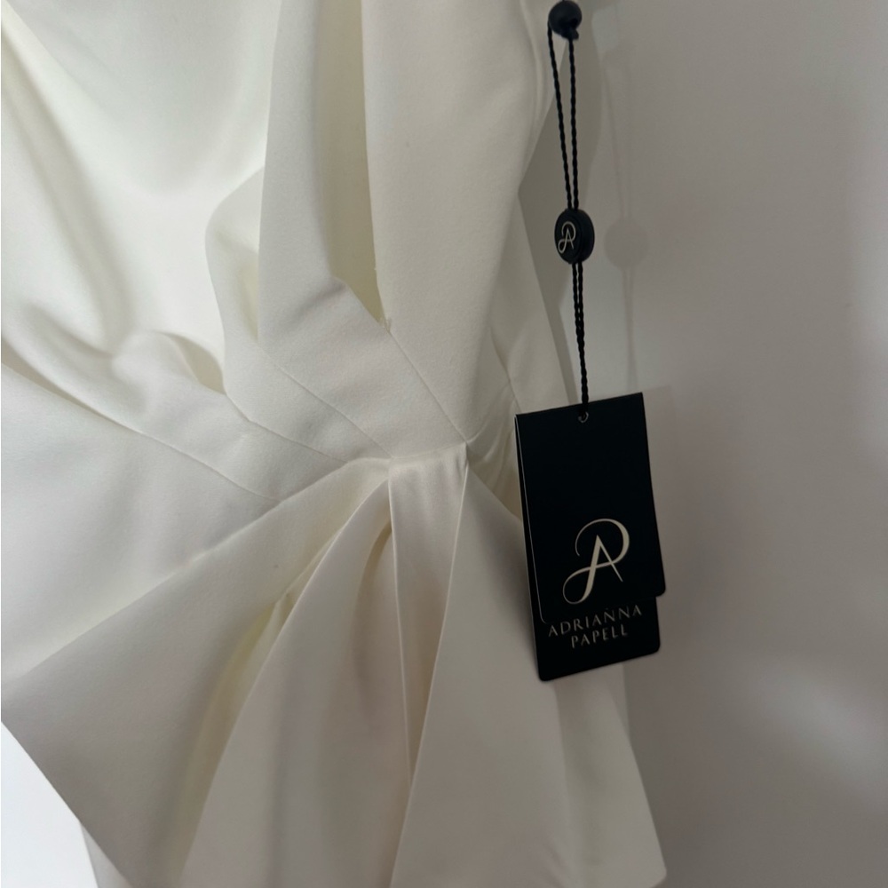 Adrianna Papell Elegant White Dress
